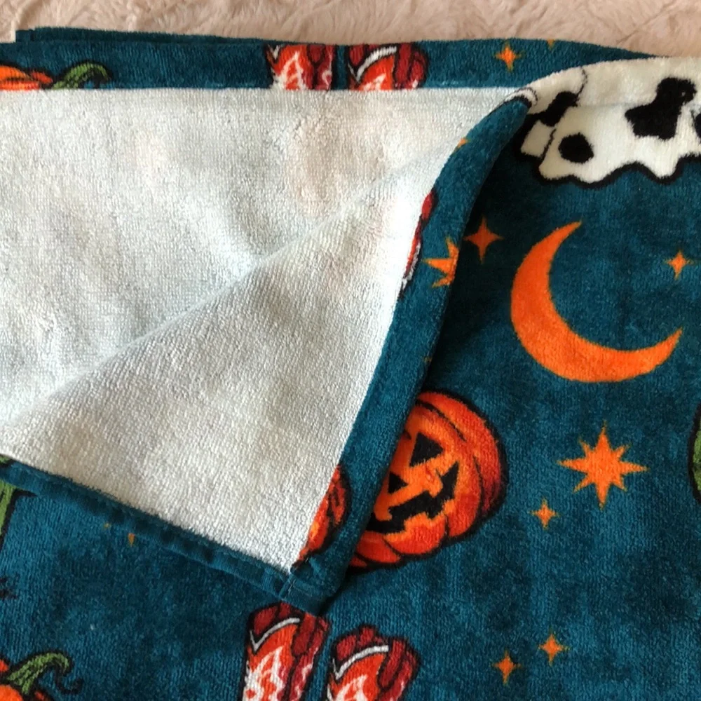 Wrangler Halloween Western Bath Towels